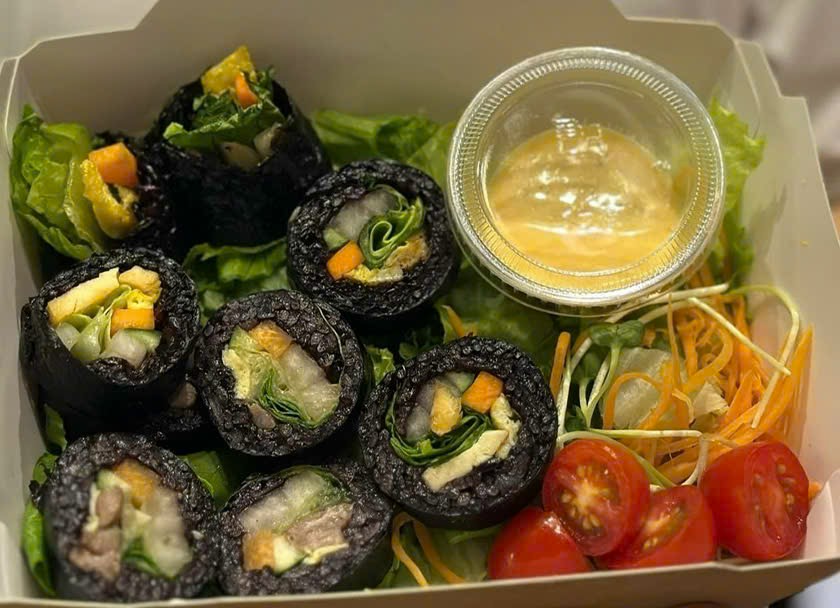 Cơm cuộn Bò/Beef Rice Roll